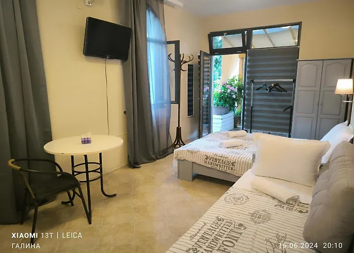 Rali Apartments