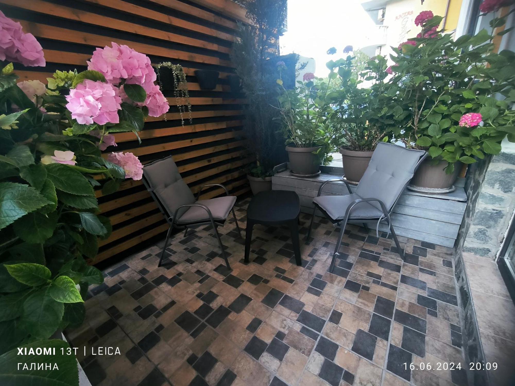 Apartment Rali *