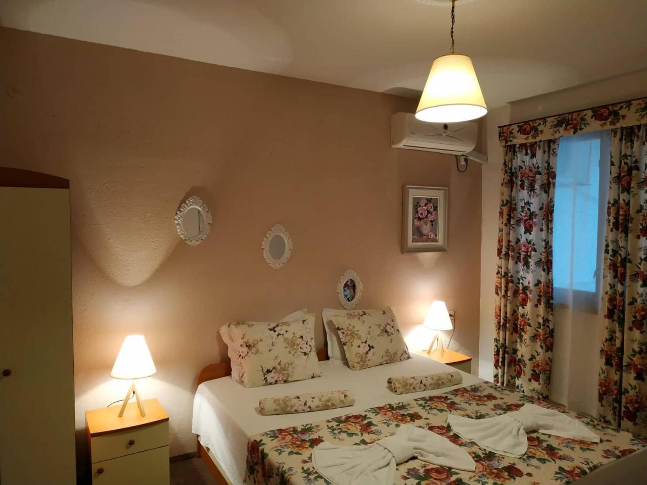 Apartment Rali *