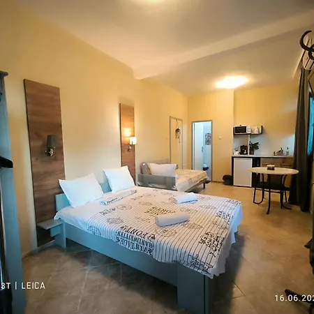 Rali Apartments Kiten  Room photo